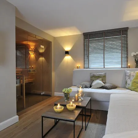 Bahnhofstrasse 22b *